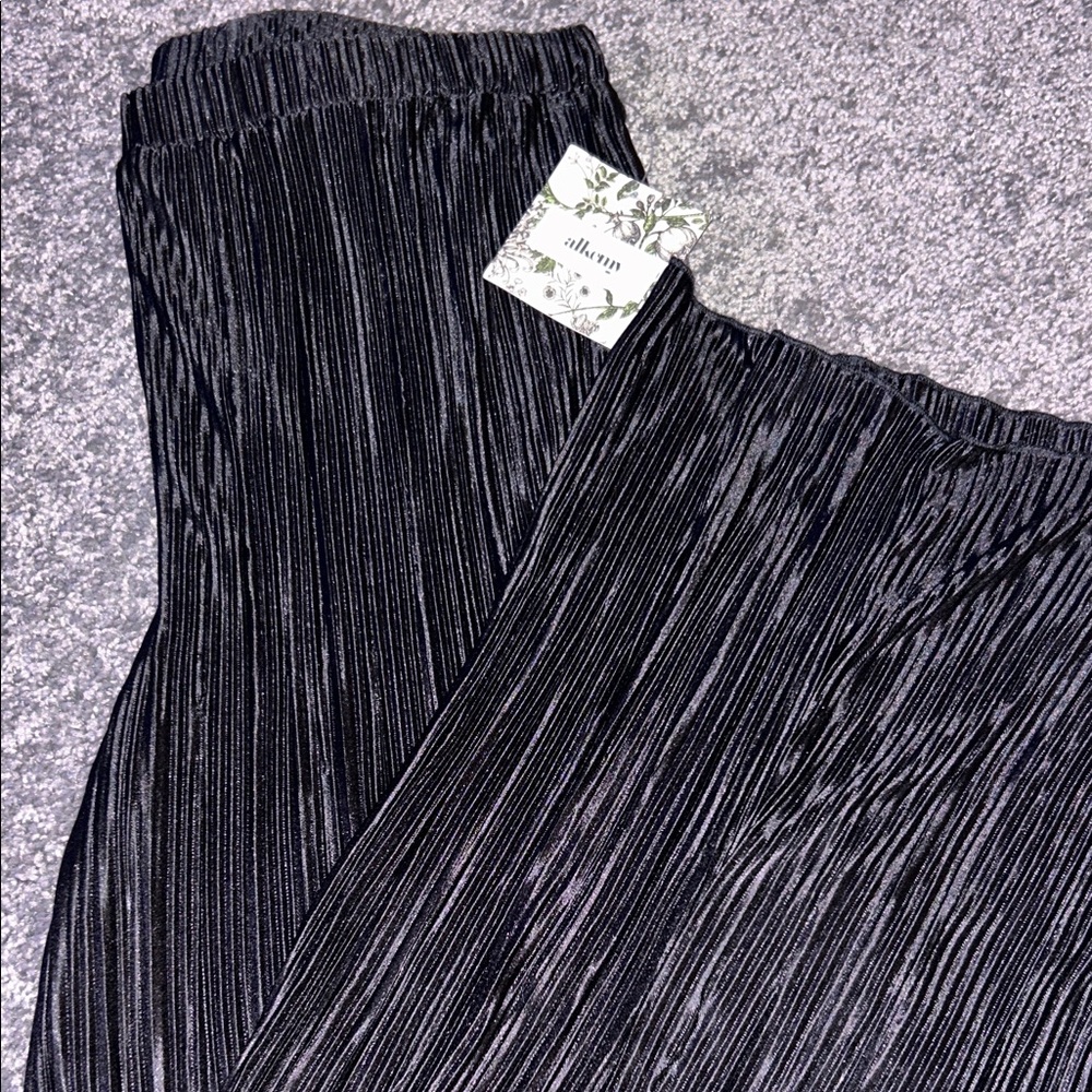 Altar'd State Charcoal Pleated Skirt